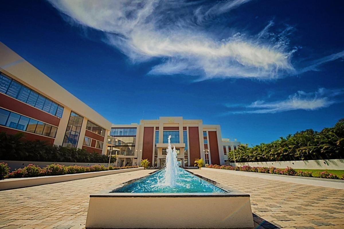 Hotel The King'S Meadows Golhalli Esterno foto