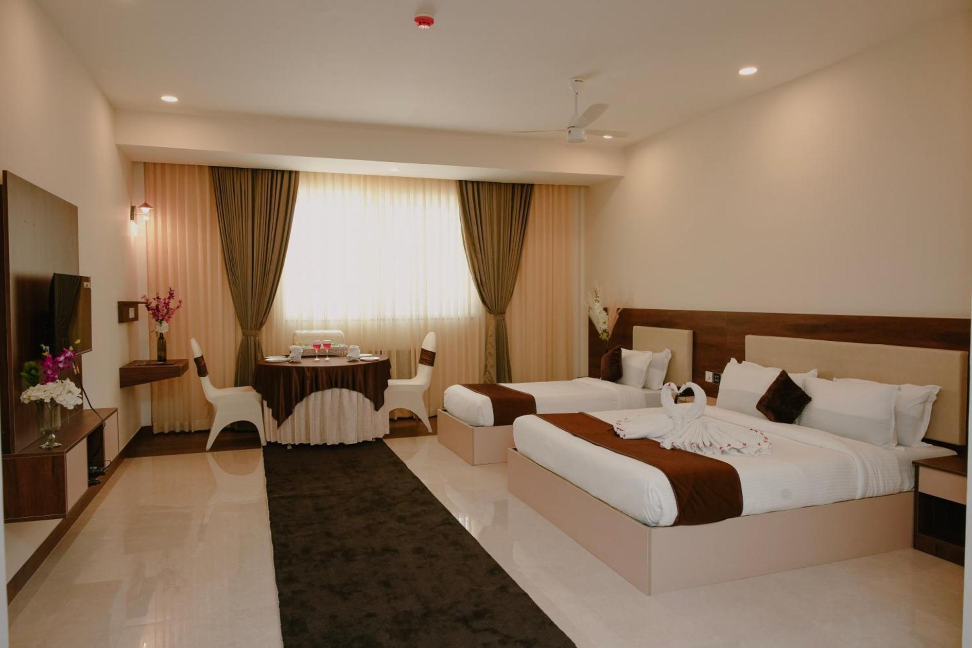 Hotel The King'S Meadows Golhalli Esterno foto