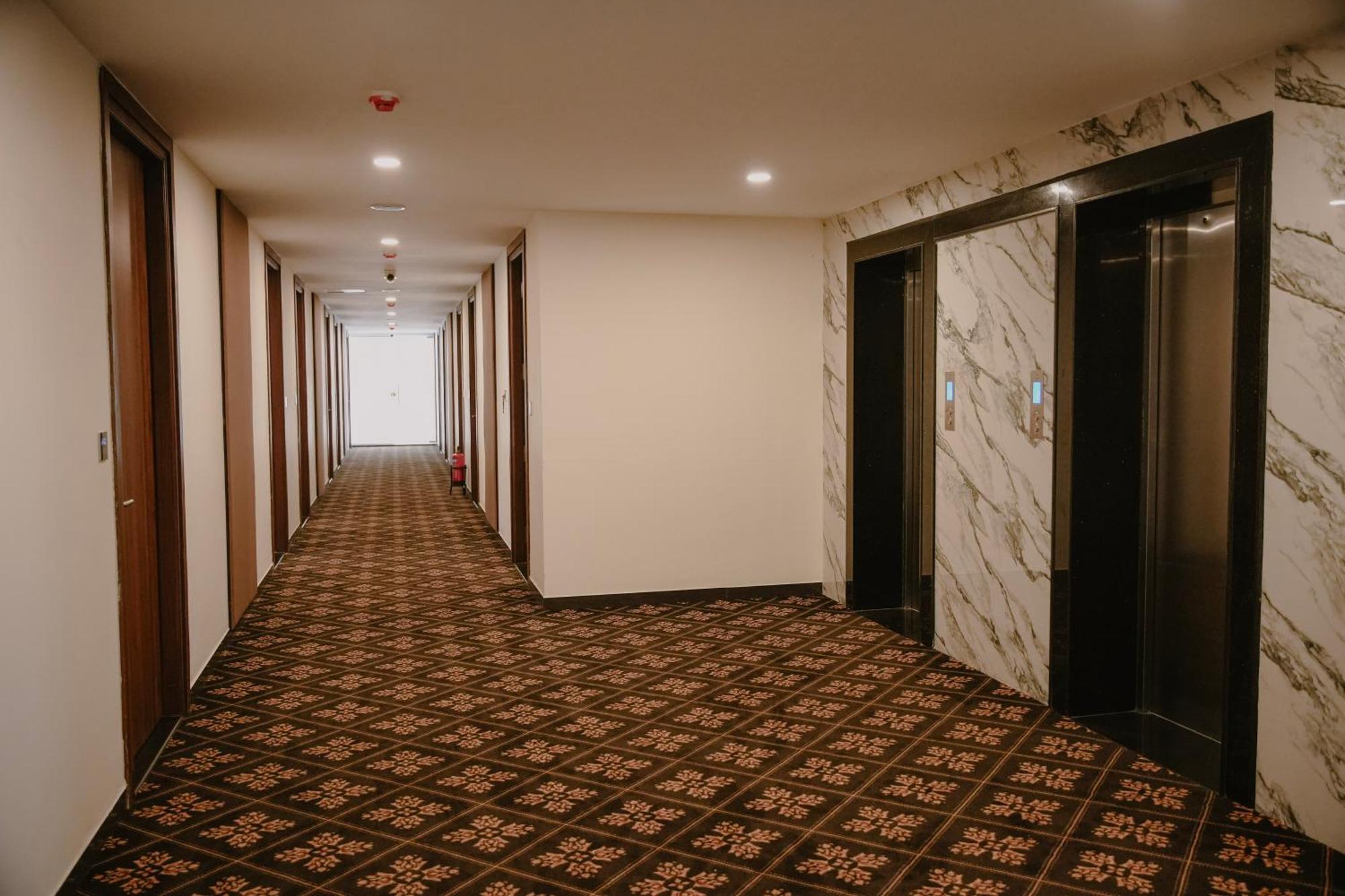 Hotel The King'S Meadows Golhalli Esterno foto