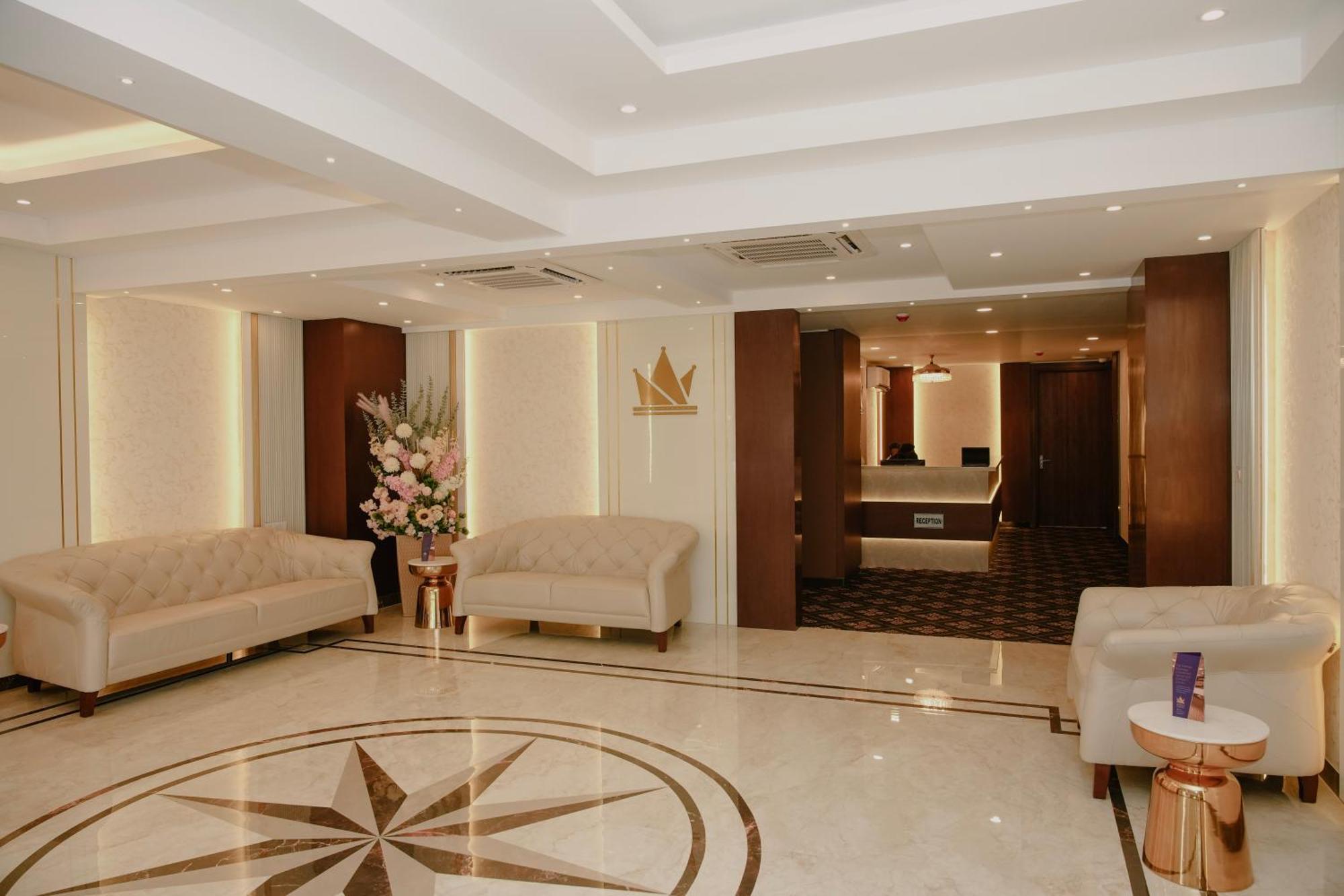 Hotel The King'S Meadows Golhalli Esterno foto